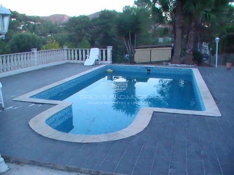 88571b73-0003264578.jpg