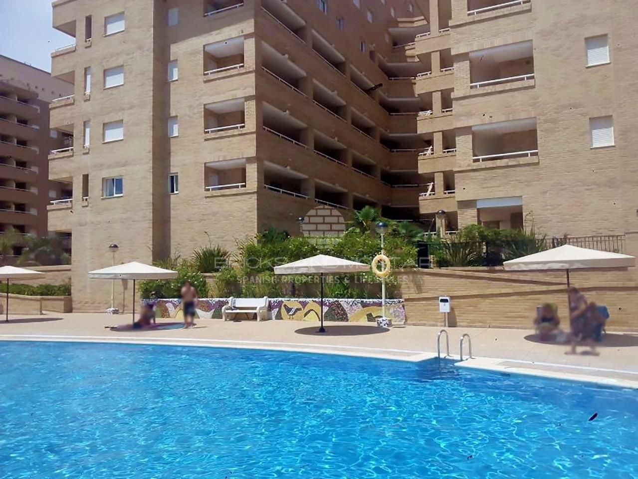c6d951de-0003188531.jpg